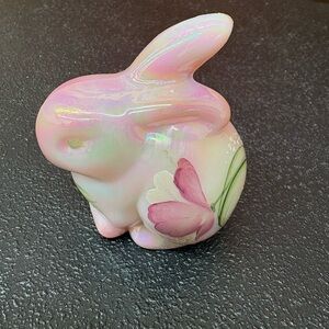 Fenton glass chubby bunny